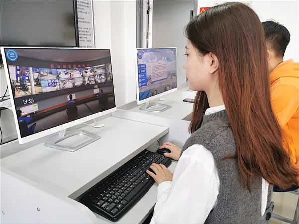 網(wǎng)絡(luò)與新媒體